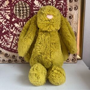 Jellycat Bashful Zingy Moss Bunny plush toy 12”